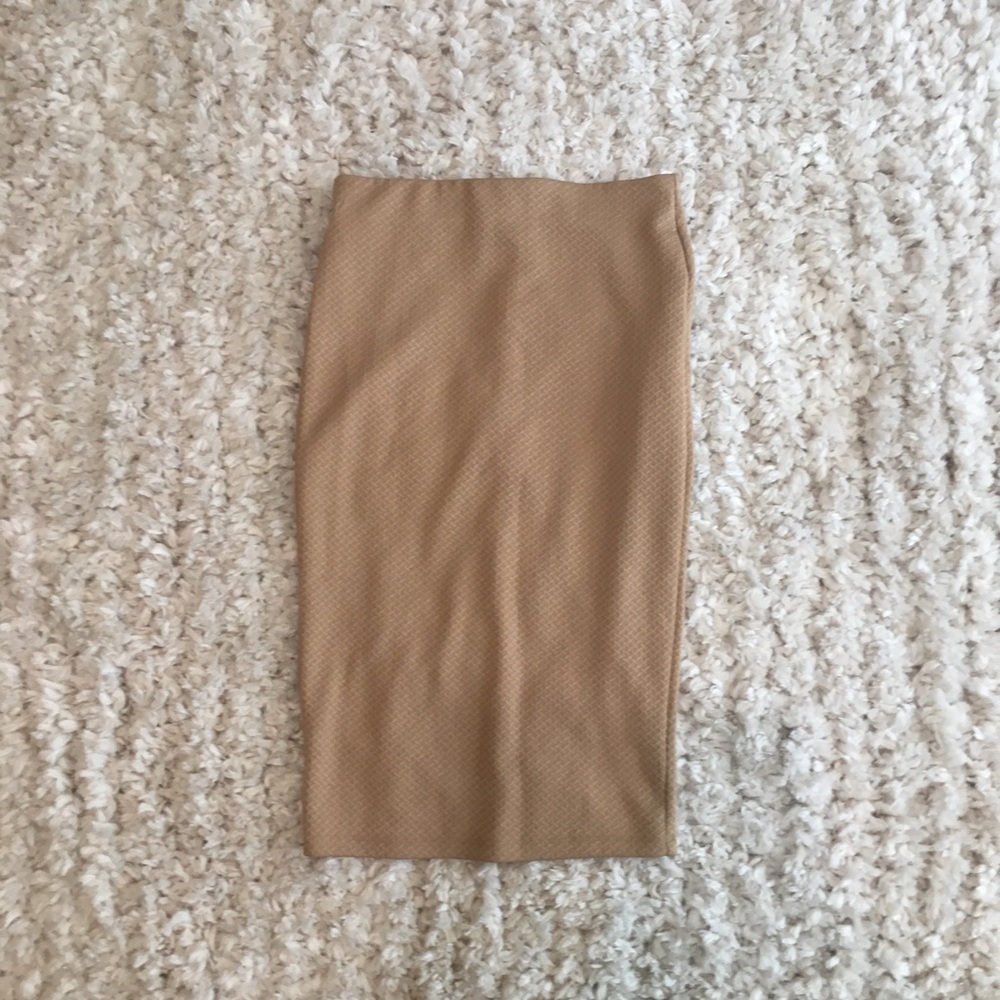 Pencil skirt